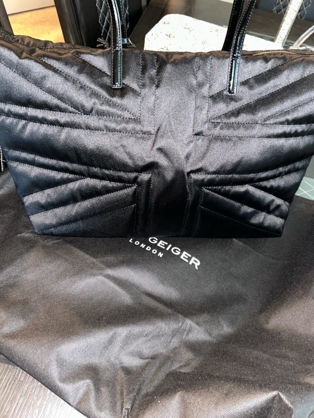 Kurt Geiger Recycled Union Jack Tote Bag - Picture 6 of 12